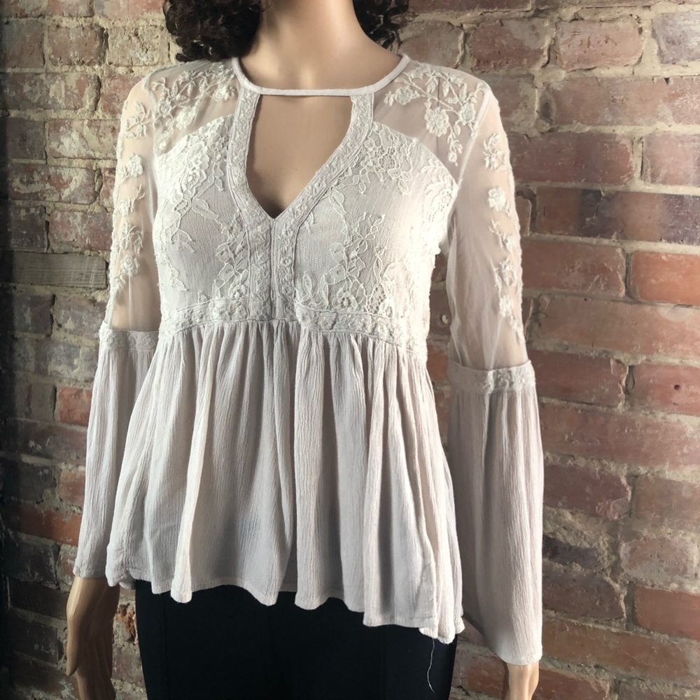 Size XS American Eagle top